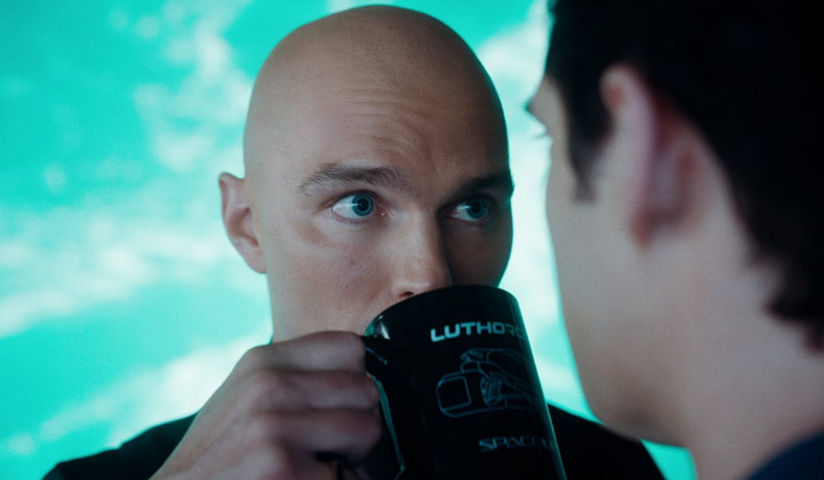 Lex Luthor encarando o superman